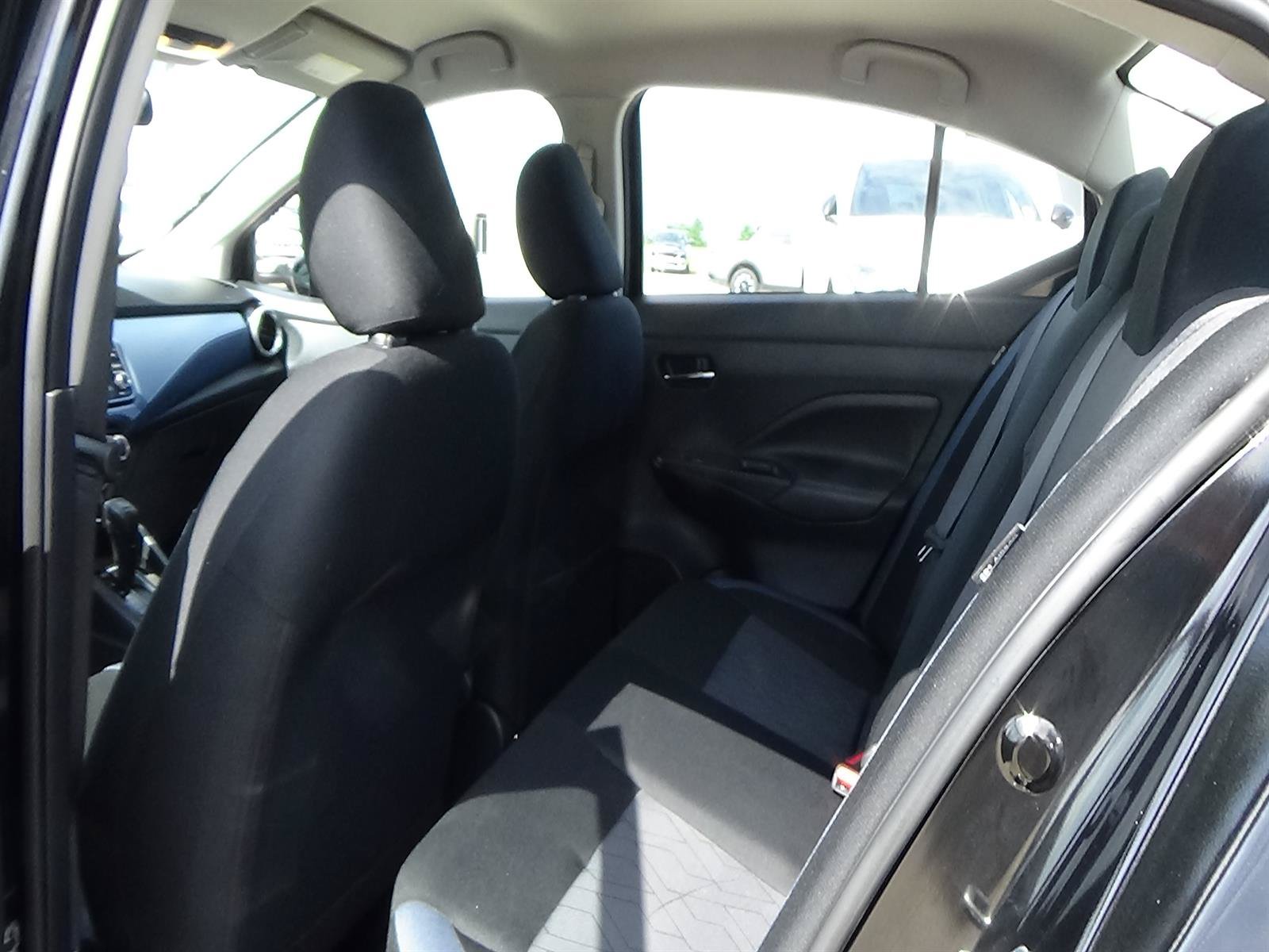 Used 2025 Nissan Versa SV FWD image 10