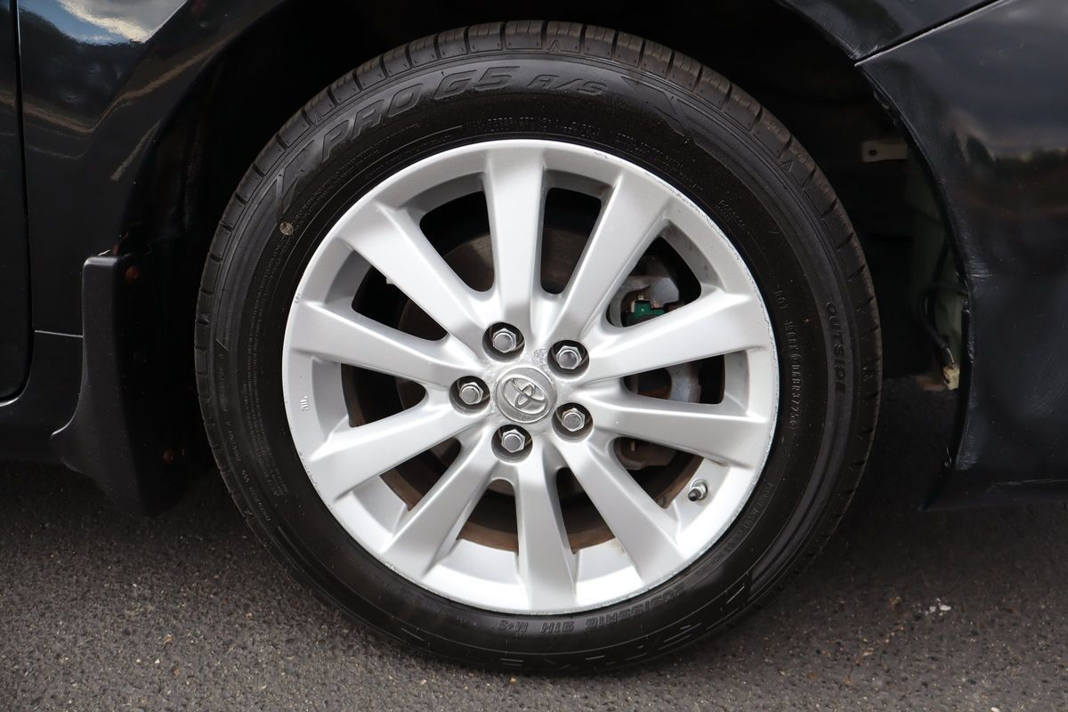Used 2009 Toyota Corolla FWD image 41