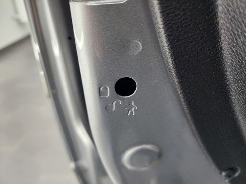 Used 2023 RAM 2500 Big Horn w/ Night Edition image 39