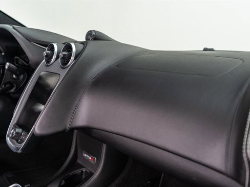 Used 2019 McLaren 570S Coupe RWD image 47