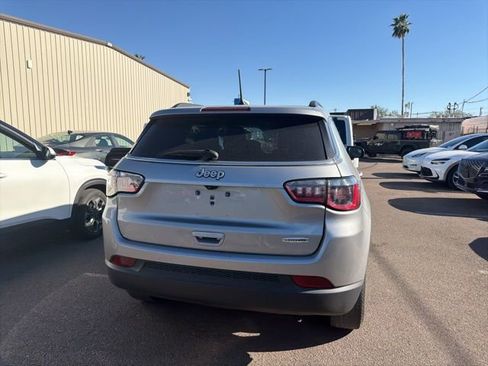 Used 2022 Jeep Compass Latitude w/ Convenience Group image 8