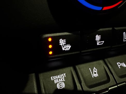 Used 2020 Chevrolet Silverado 2500 High Country w/ Technology Package image 32