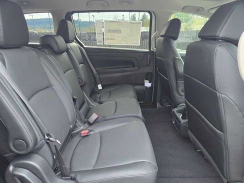 New 2026 Honda Odyssey EX-L image 12