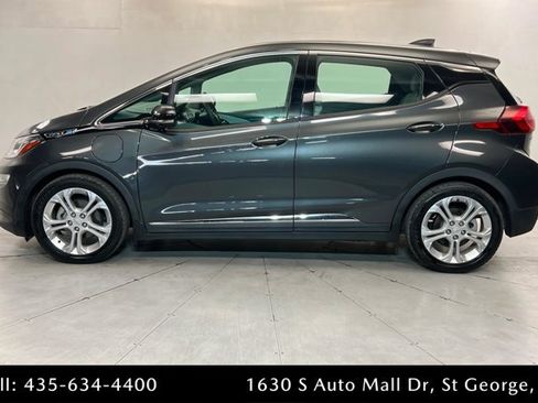 Used 2018 Chevrolet Bolt LT FWD image 2
