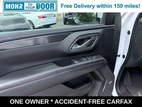 Used 2022 Chevrolet Tahoe RST w/ Luxury Package AWD/4WD image 13
