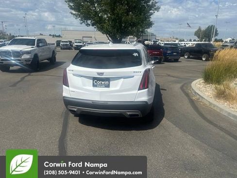 Used 2021 Cadillac XT5 Premium Luxury AWD/4WD image 6