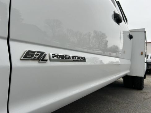 Used 2019 Ford F350 XL w/ Power Equipment Group image 17