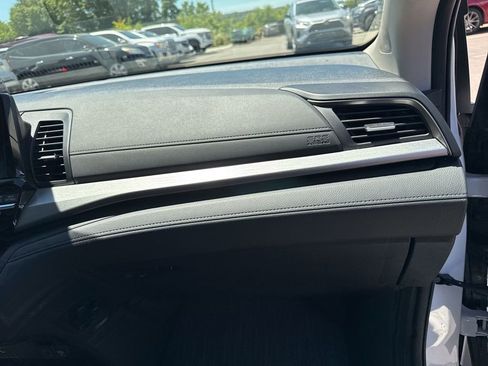 Used 2025 Honda Odyssey EX-L image 19