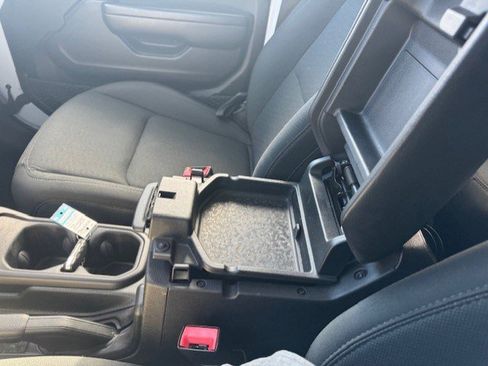 Used 2021 Jeep Wrangler Unlimited Sport image 23