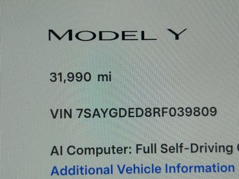 Used 2024 Tesla Model Y Long Range RWD image 43
