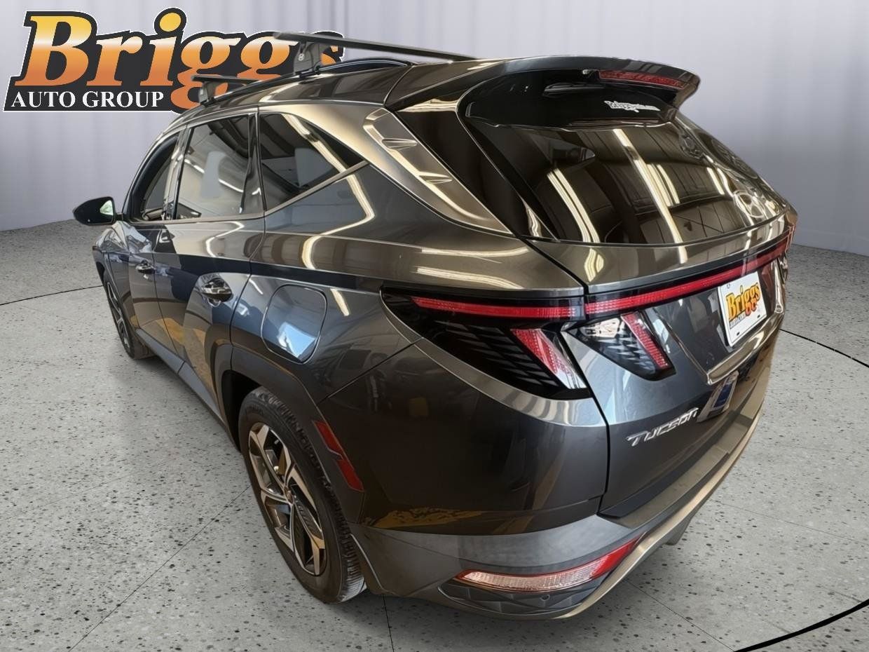 Used 2023 Hyundai Tucson Limited FWD image 3