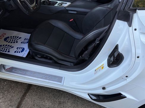 Used 2016 Chevrolet Corvette Z06 w/ 3LZ Preferred Equipment Group image 52