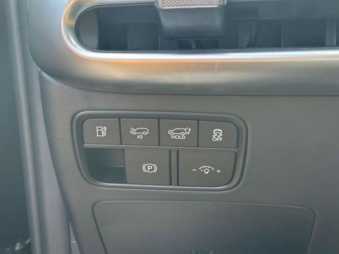 New 2026 Hyundai Ioniq 9 SEL image 28