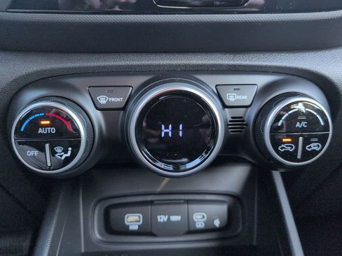 New 2026 Hyundai Venue SEL image 16