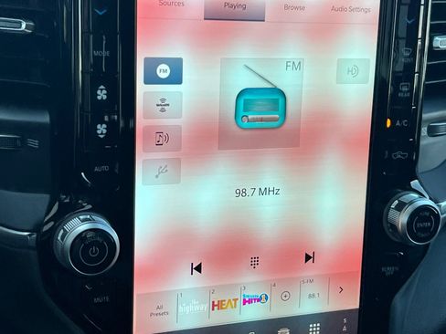 New 2025 RAM 2500 Laramie w/ Towing Technology Group image 15