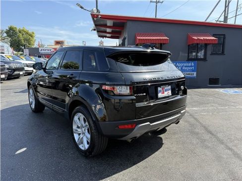 Used 2017 Land Rover Range Rover Evoque SE Premium image 4