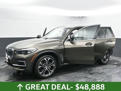 Used 2023 BMW X5 xDrive40i w/ Premium Package image 53