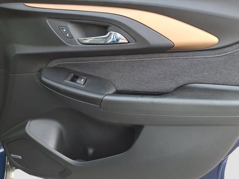 Used 2022 Chevrolet TrailBlazer ACTIV w/ Technology Package image 10