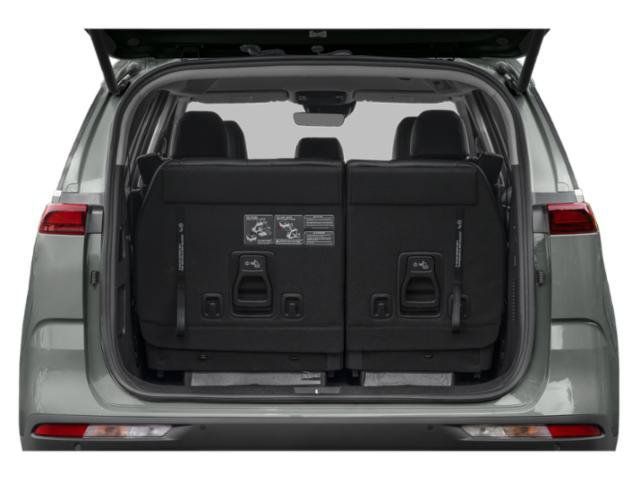 Used 2024 Kia Carnival EX FWD image 14