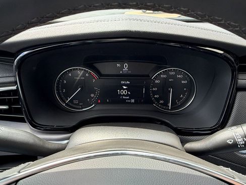 New 2026 Cadillac XT5 Luxury image 22