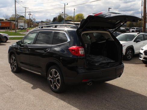 New 2026 Subaru Ascent Limited AWD/4WD image 7