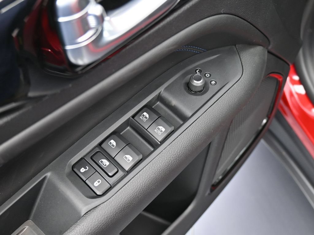 New 2026 Jeep Compass Latitude AWD/4WD image 16