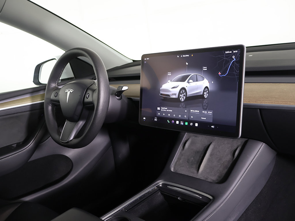 Used 2023 Tesla Model Y Long Range AWD/4WD image 28