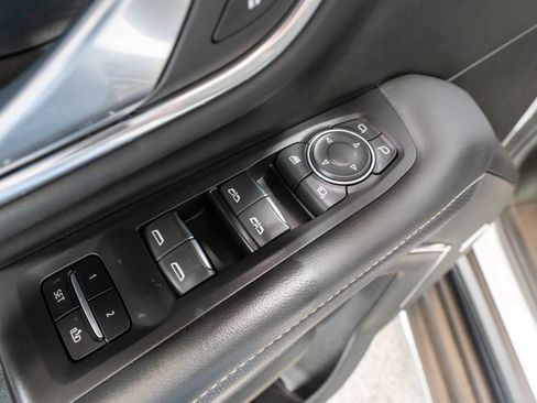 Used 2023 Chevrolet Tahoe Premier RWD image 14