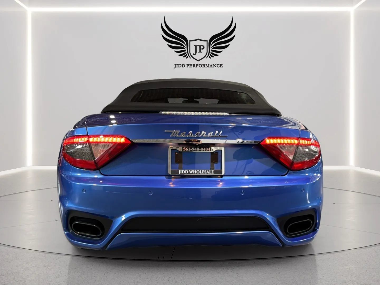Used 2018 Maserati GranTurismo Sport RWD image 38