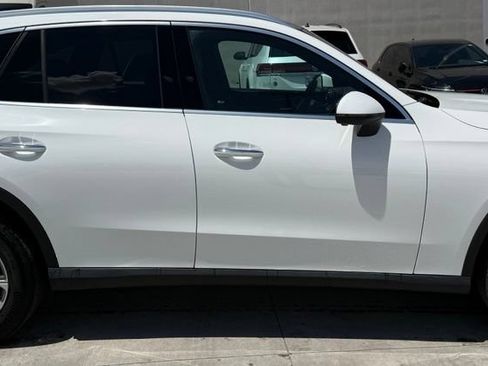 Used 2026 Mercedes-Benz GLC 300 4MATIC image 5
