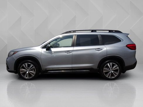 Used 2019 Subaru Ascent Limited w/ Popular Package #2 AWD/4WD image 2