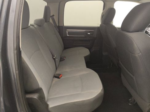Used 2021 RAM 1500 Classic SLT AWD/4WD image 19
