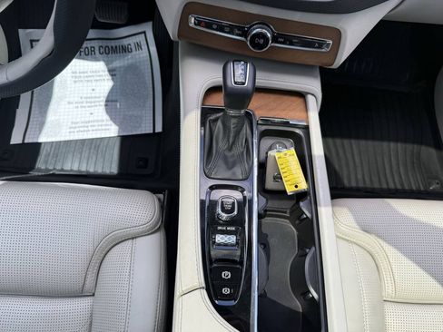Used 2018 Volvo XC90 T6 Inscription w/ Convenience Package AWD/4WD image 29