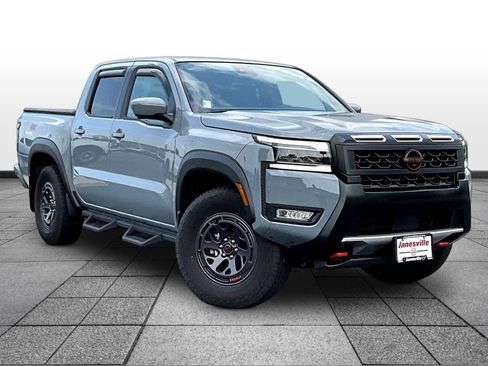 Certified 2025 Nissan Frontier PRO-4X w/ Pro Convenience Package AWD/4WD image 1
