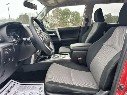 Used 2019 Toyota 4Runner SR5 image 9