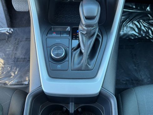 Certified 2025 Toyota RAV4 XLE image 28