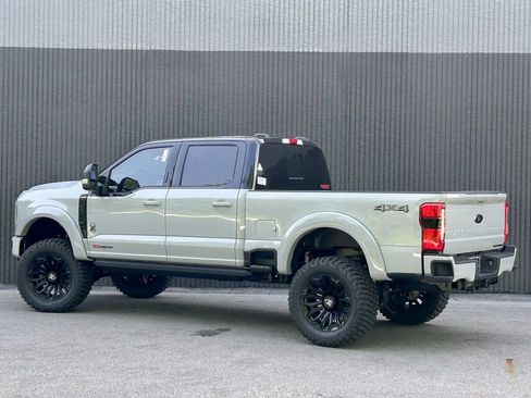 New 2026 Ford F250 Lariat w/ Black Appearance Package AWD/4WD image 5
