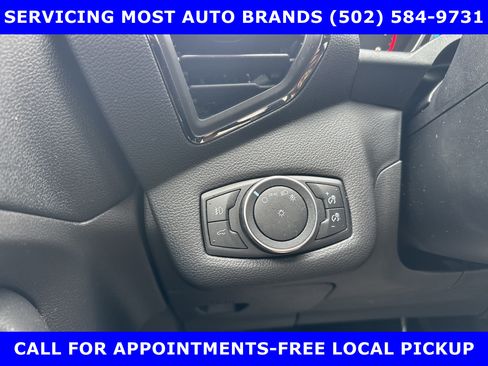 Certified 2017 Ford Escape Titanium image 38
