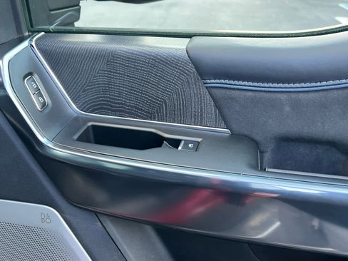 Certified 2025 Ford F350 Platinum image 17