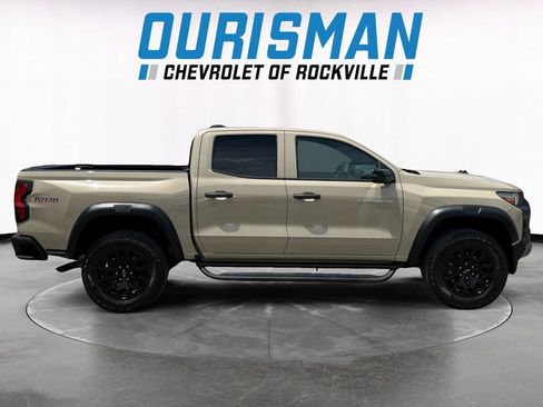 Used 2023 Chevrolet Colorado Trail Boss w/ Technology Package AWD/4WD image 7