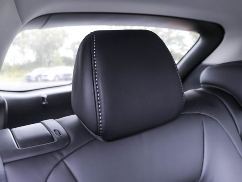 Used 2025 MAZDA CX-5 AWD 2.5 S w/ Select Package image 33