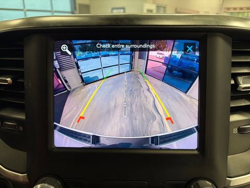 Used 2020 RAM 1500 Big Horn RWD image 17