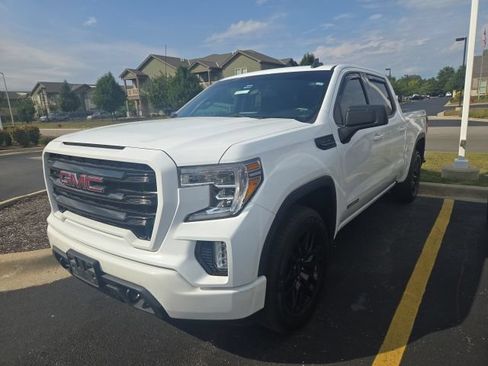 Used 2021 GMC Sierra 1500 Elevation w/ Preferred Package AWD/4WD image 3