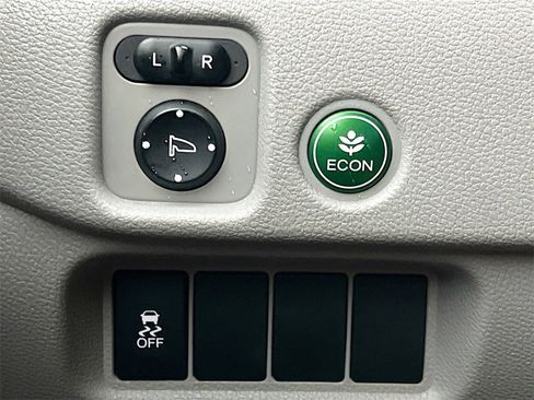 Used 2017 Honda Pilot EX-L image 10