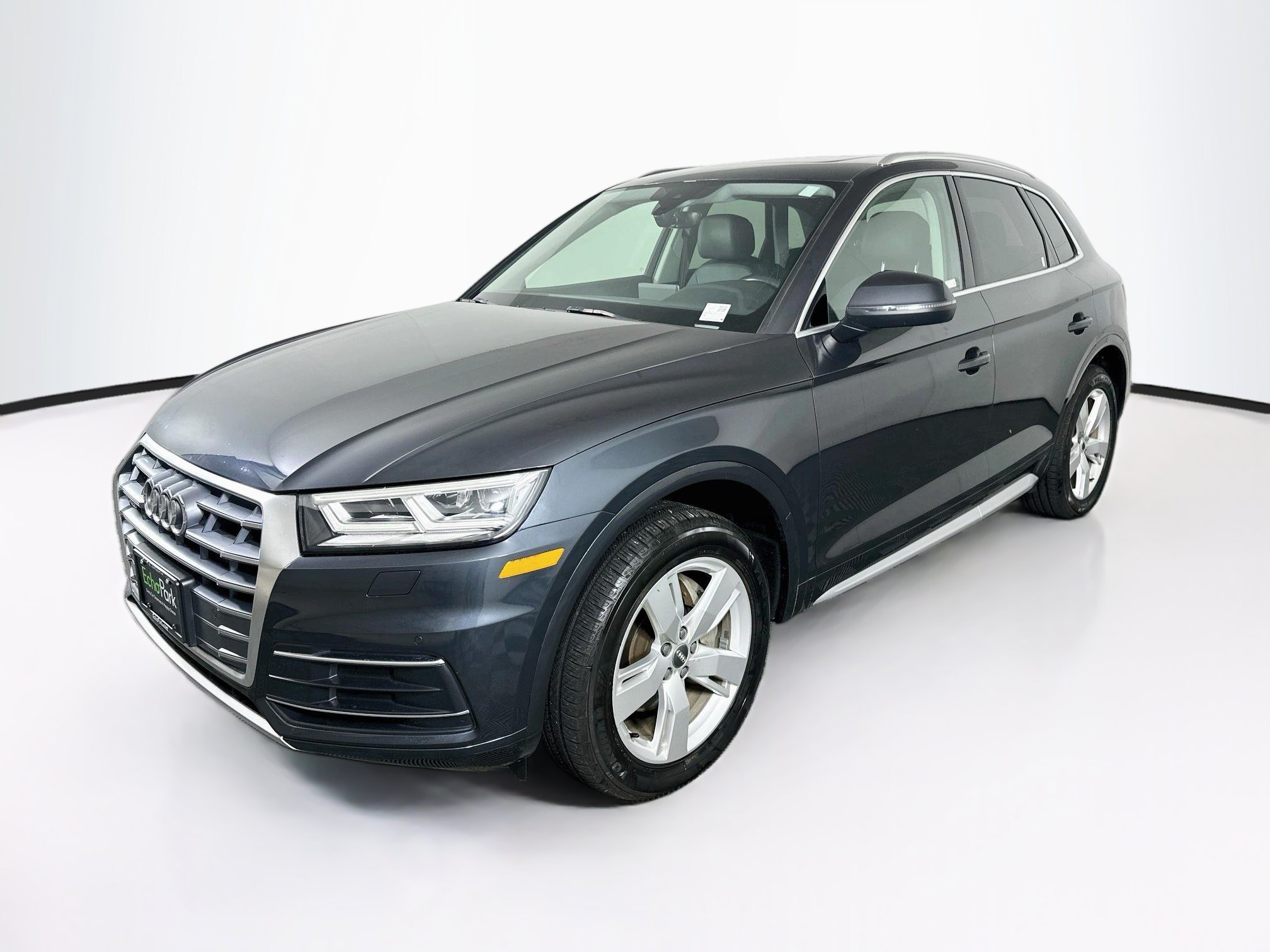 Used 2018 Audi Q5 2.0T Premium Plus w/ Premium Plus Package AWD/4WD image 3