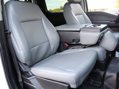 Used 2024 Ford F250 XL image 32