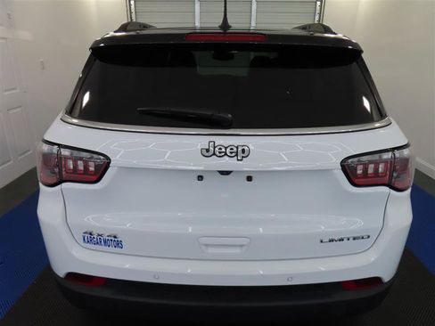 Used 2025 Jeep Compass Limited AWD/4WD image 11
