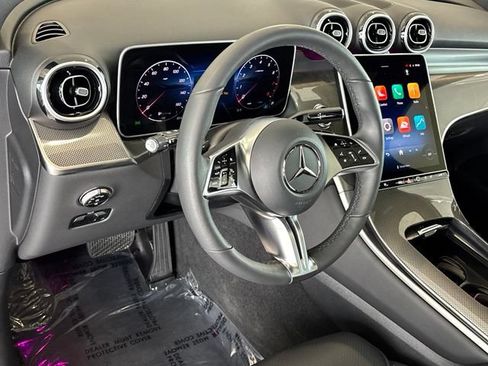 Certified 2026 Mercedes-Benz GLC 300 4MATIC image 13