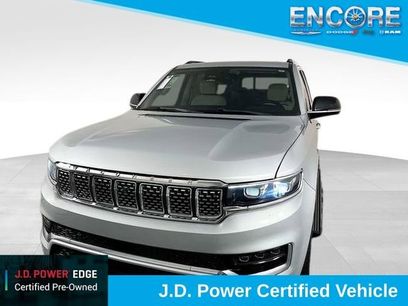 Used 2023 Jeep Grand Wagoneer 4WD w/ Flexible Seating Group