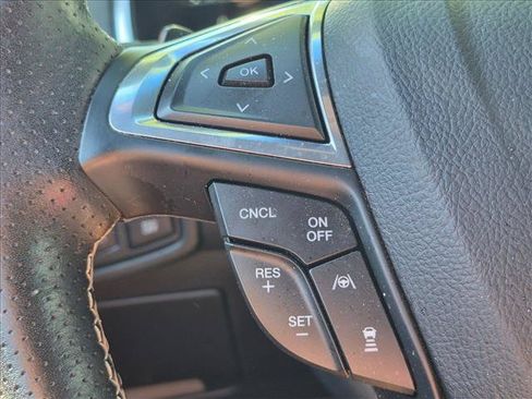 Used 2020 Ford Edge ST w/ Equipment Group 401A AWD/4WD image 15